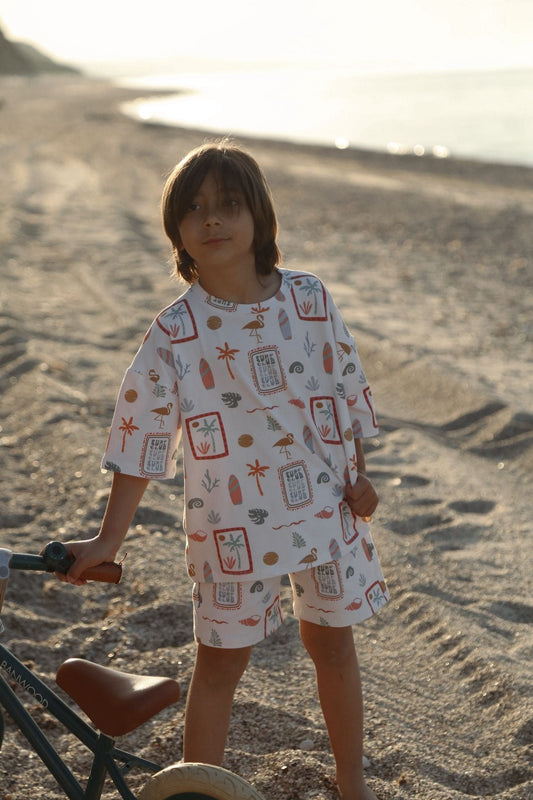 Surfer unisex patterned short set