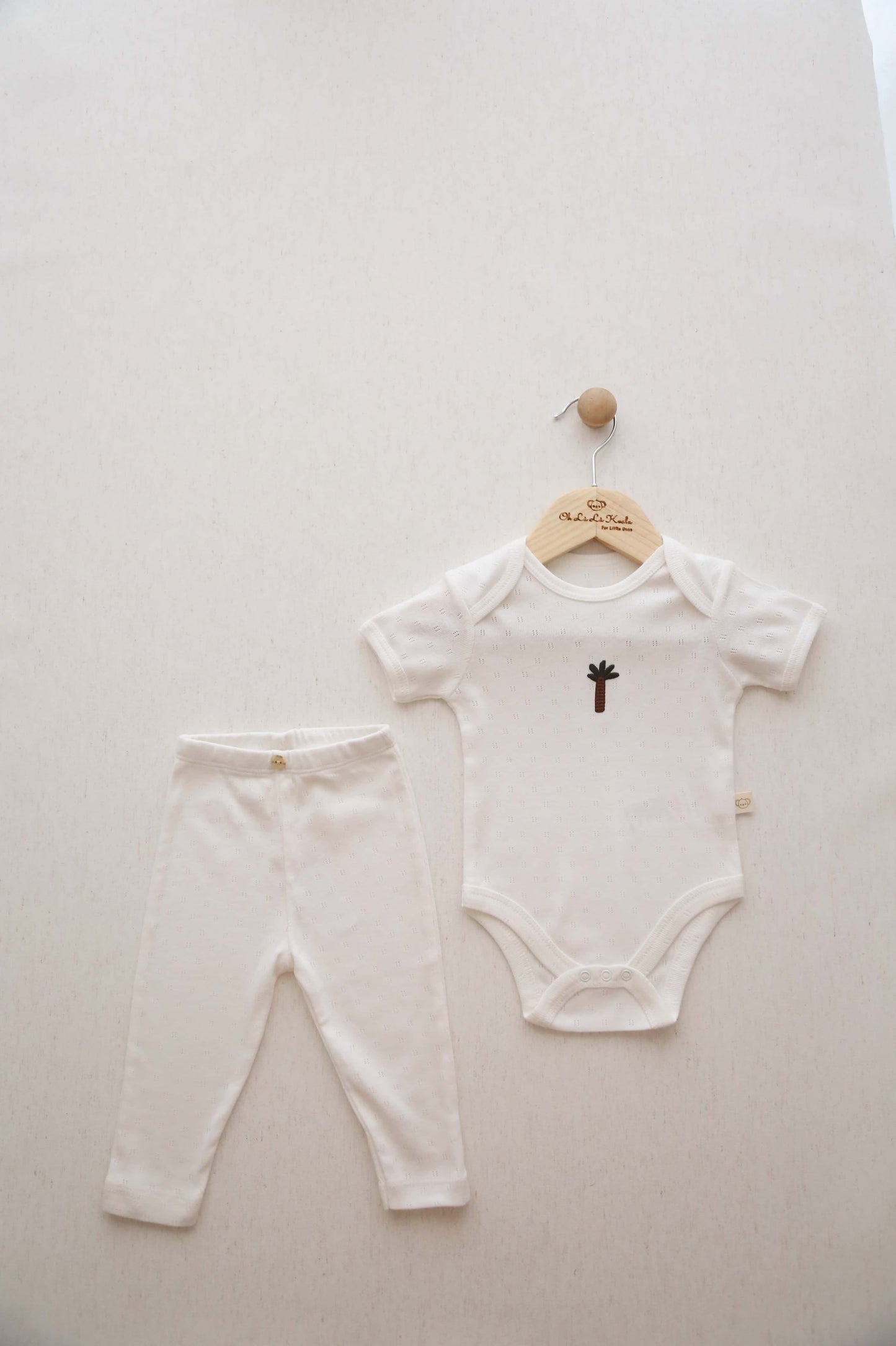 Bodysuit and leggings set