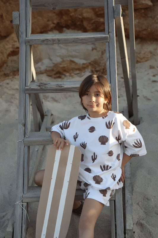 Cactus-Seashell unisex patterned short set