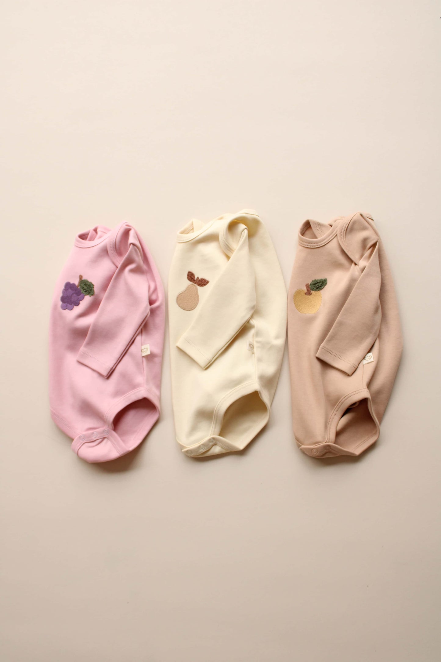 Bundle: Includes 3 bodysuits and 3 leggings