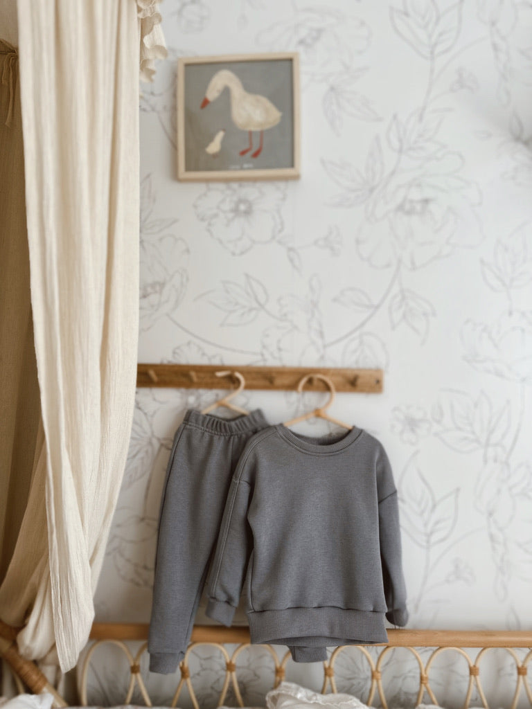 Sweatshirt and Jogger set