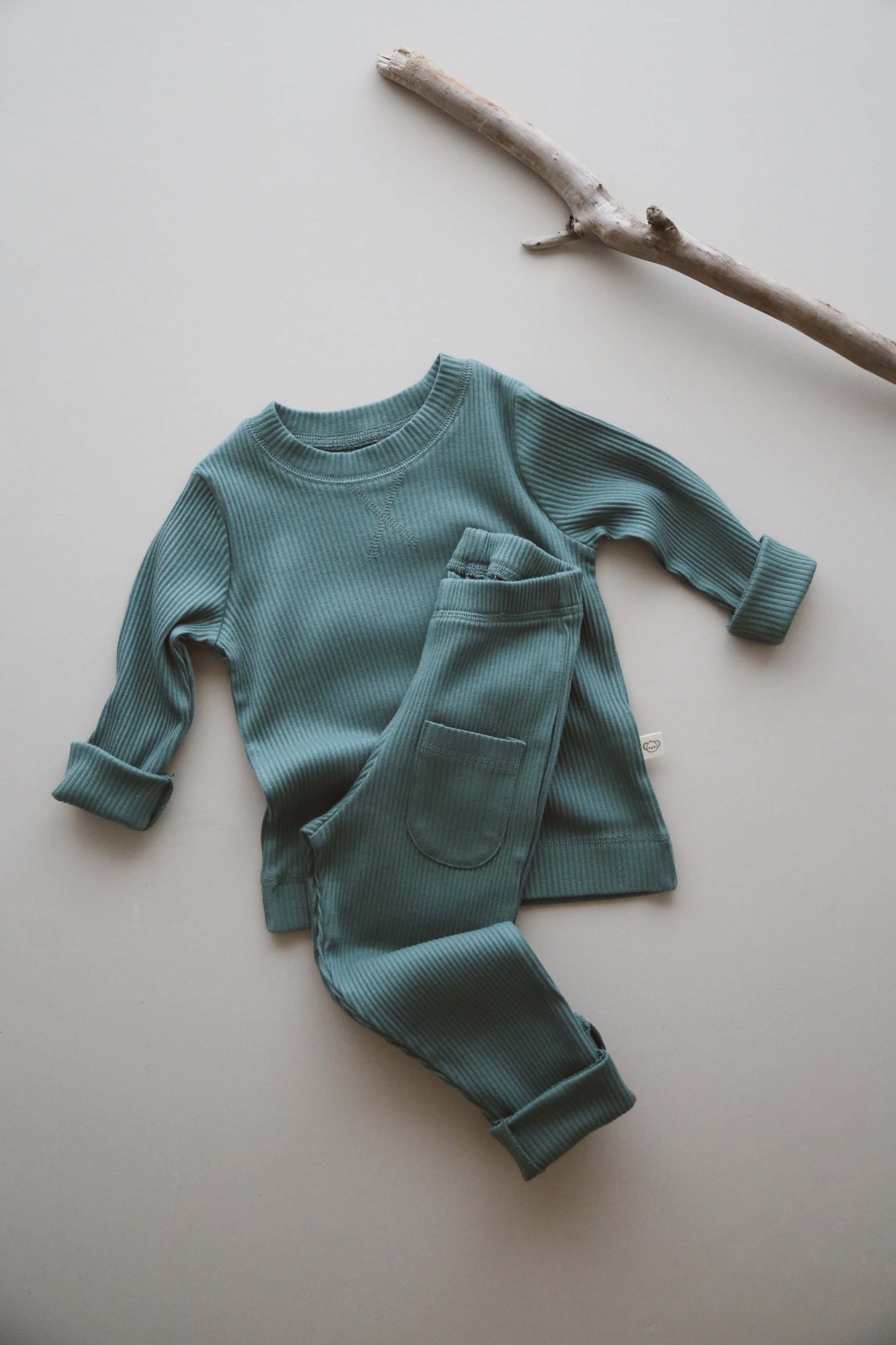 Flatlock Top and Leggings