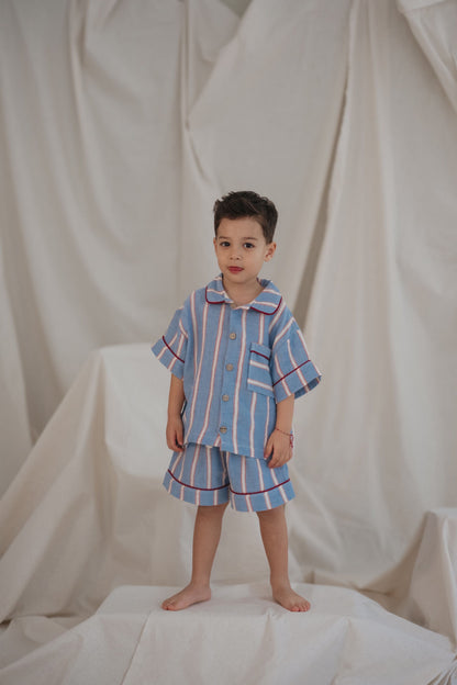 Shirt and shorts set