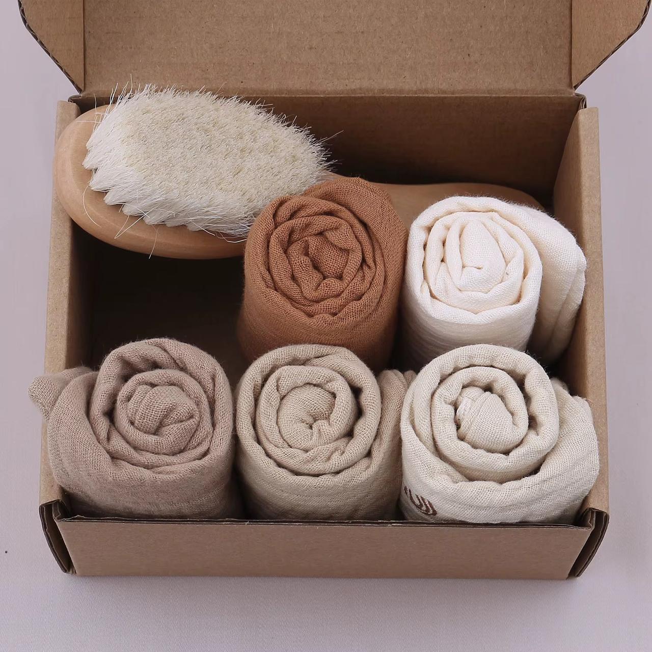 Newborn gift boxes