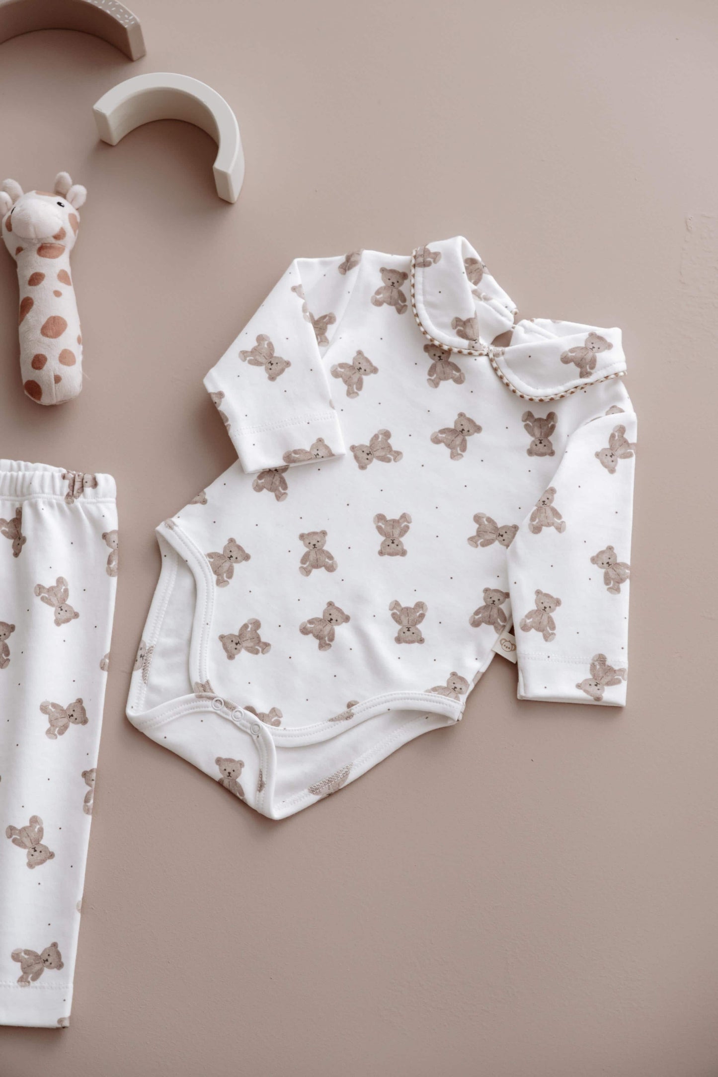 Bodysuit and leggings set