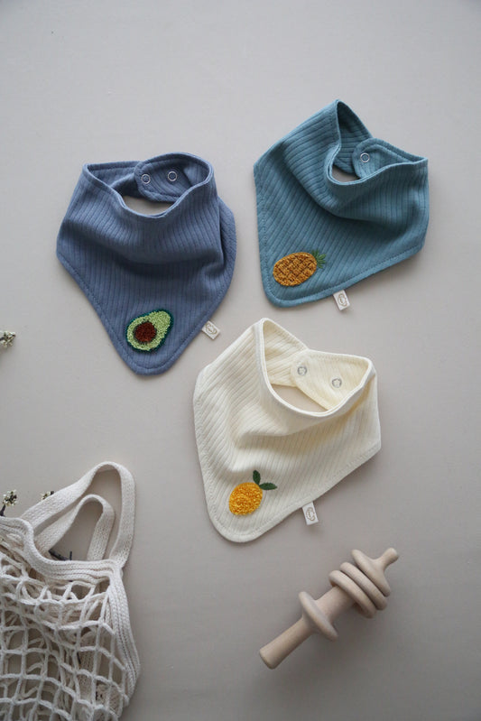 Pack of 3 baby bibs