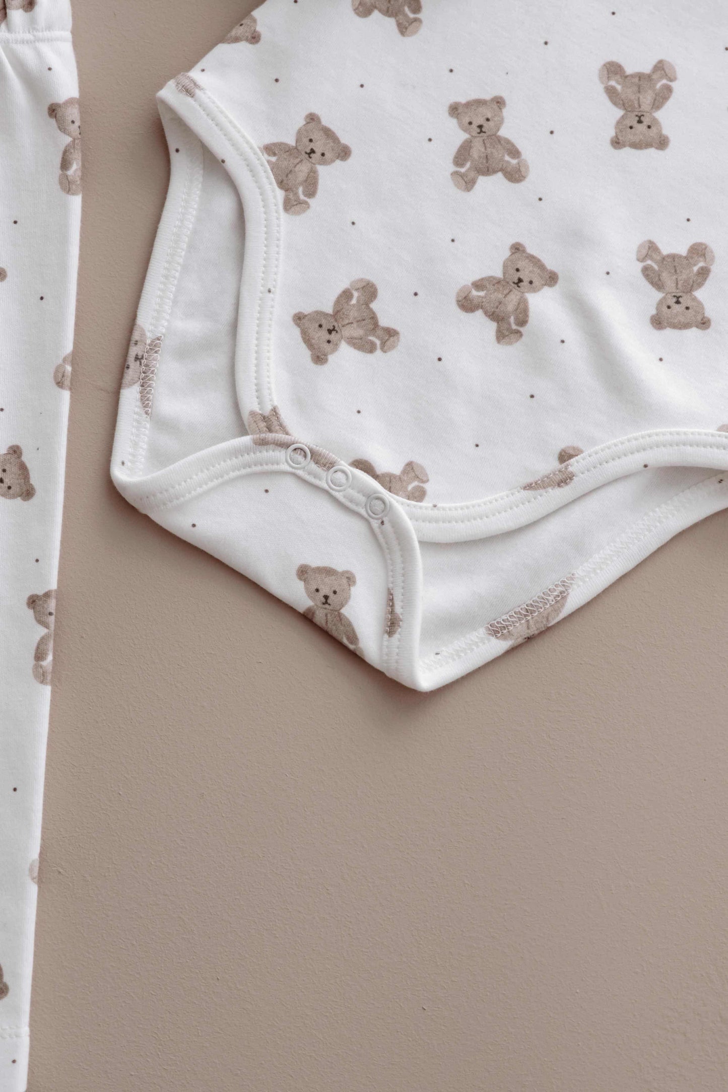 Bodysuit and leggings set