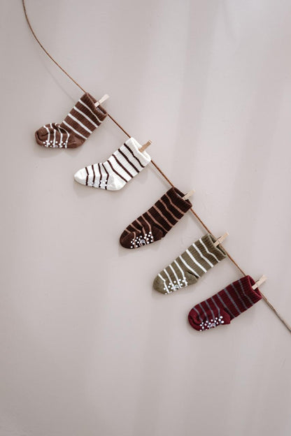 5 pairs of non-slip socks