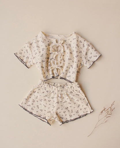 Lace-up short sets