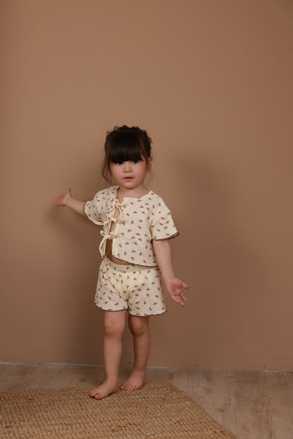 Lace-up short sets