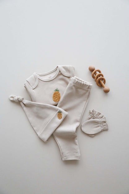 4 pieces Newborn Sets